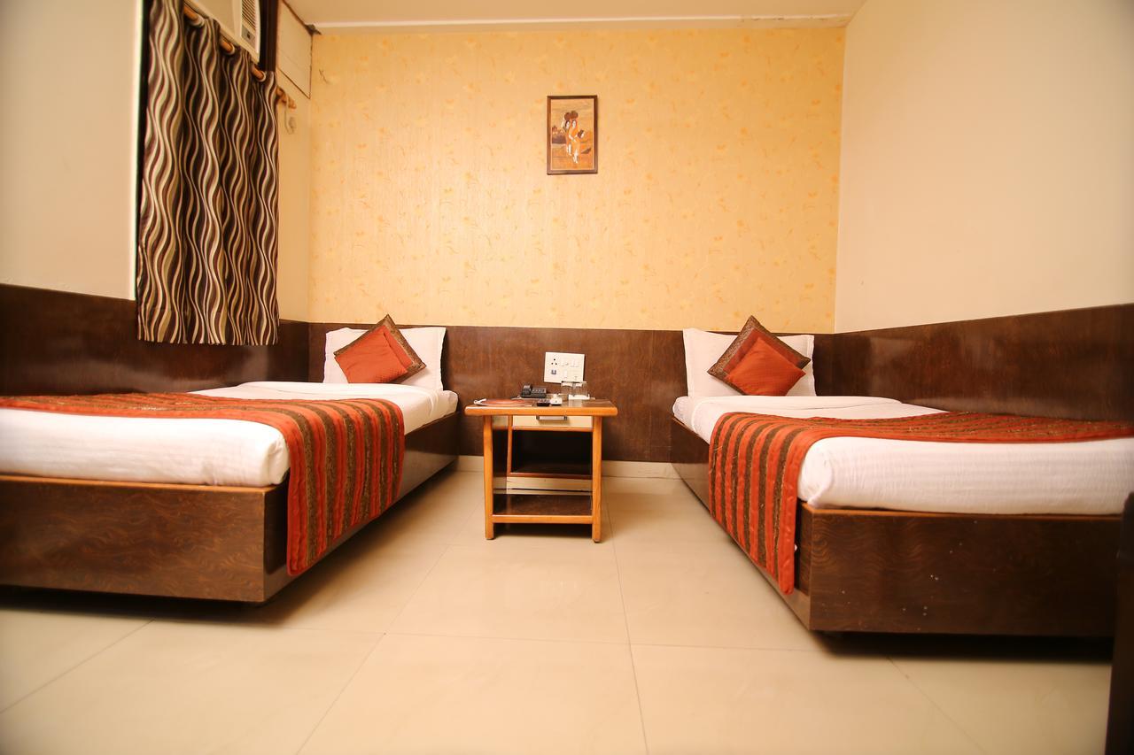 Hotel Pappan Plaza Palwal Εξωτερικό φωτογραφία